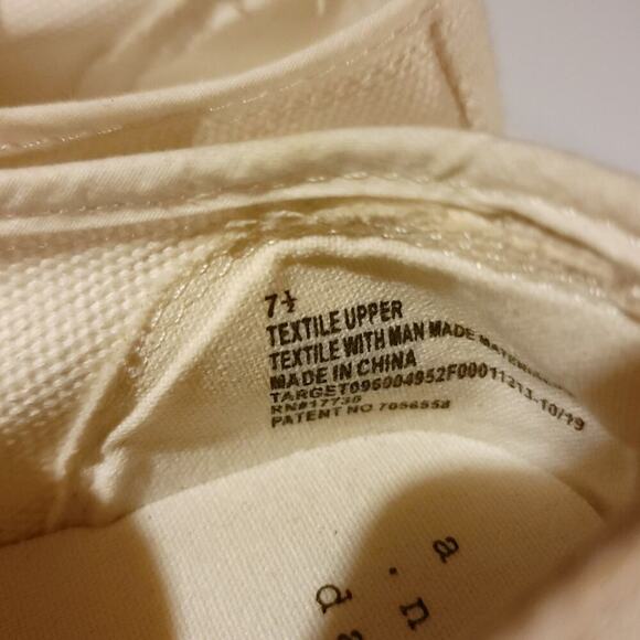 A New Day Sneakers Off White Size 7.5 Womens Shoe Platform Sneaker​ - Picture 7 of 9